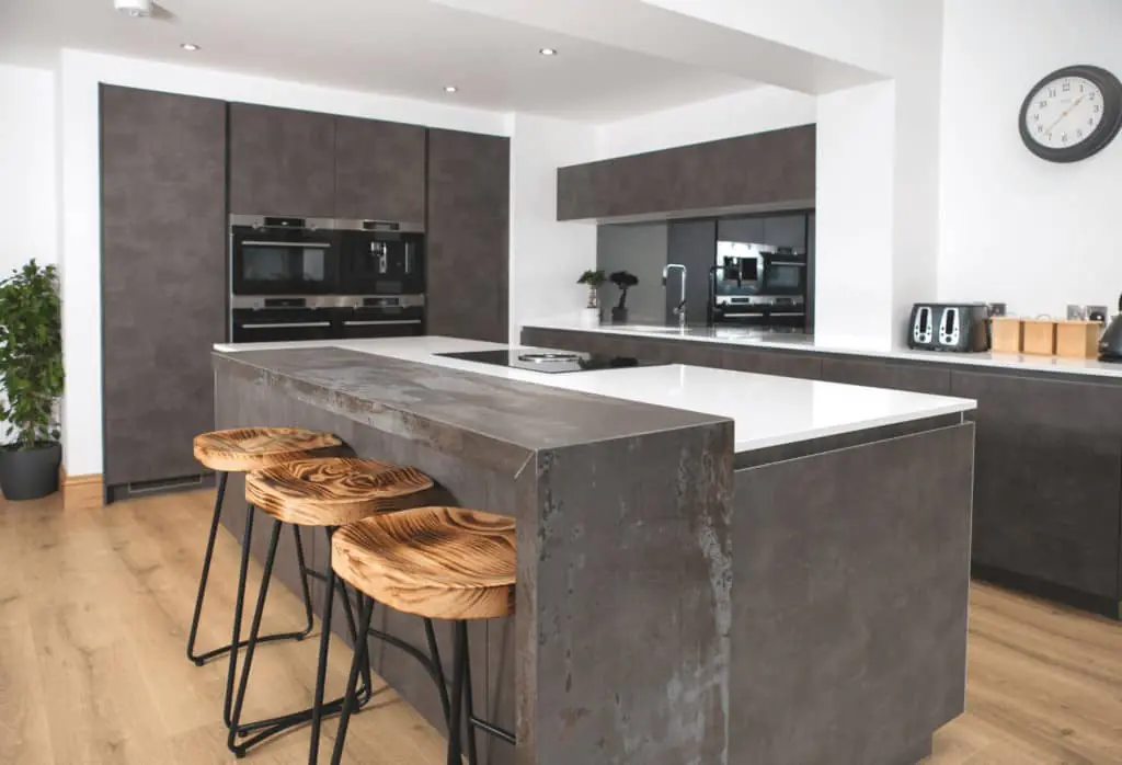 Handleless German Kitchens